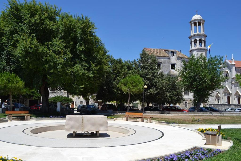 Klobuka Apartman Kastela